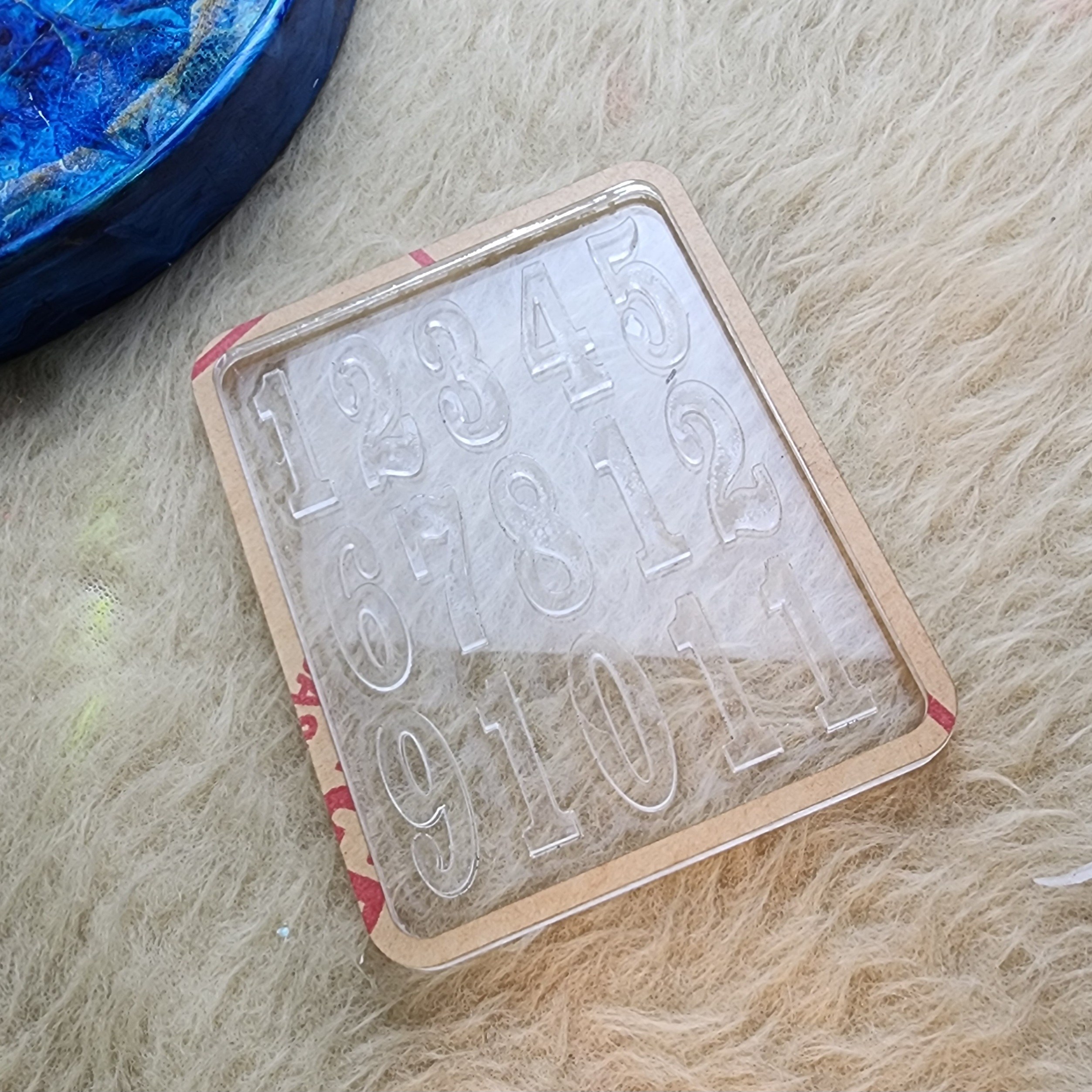 حوضچه قالبگیری _اعداد ساعت ۳ سانتی