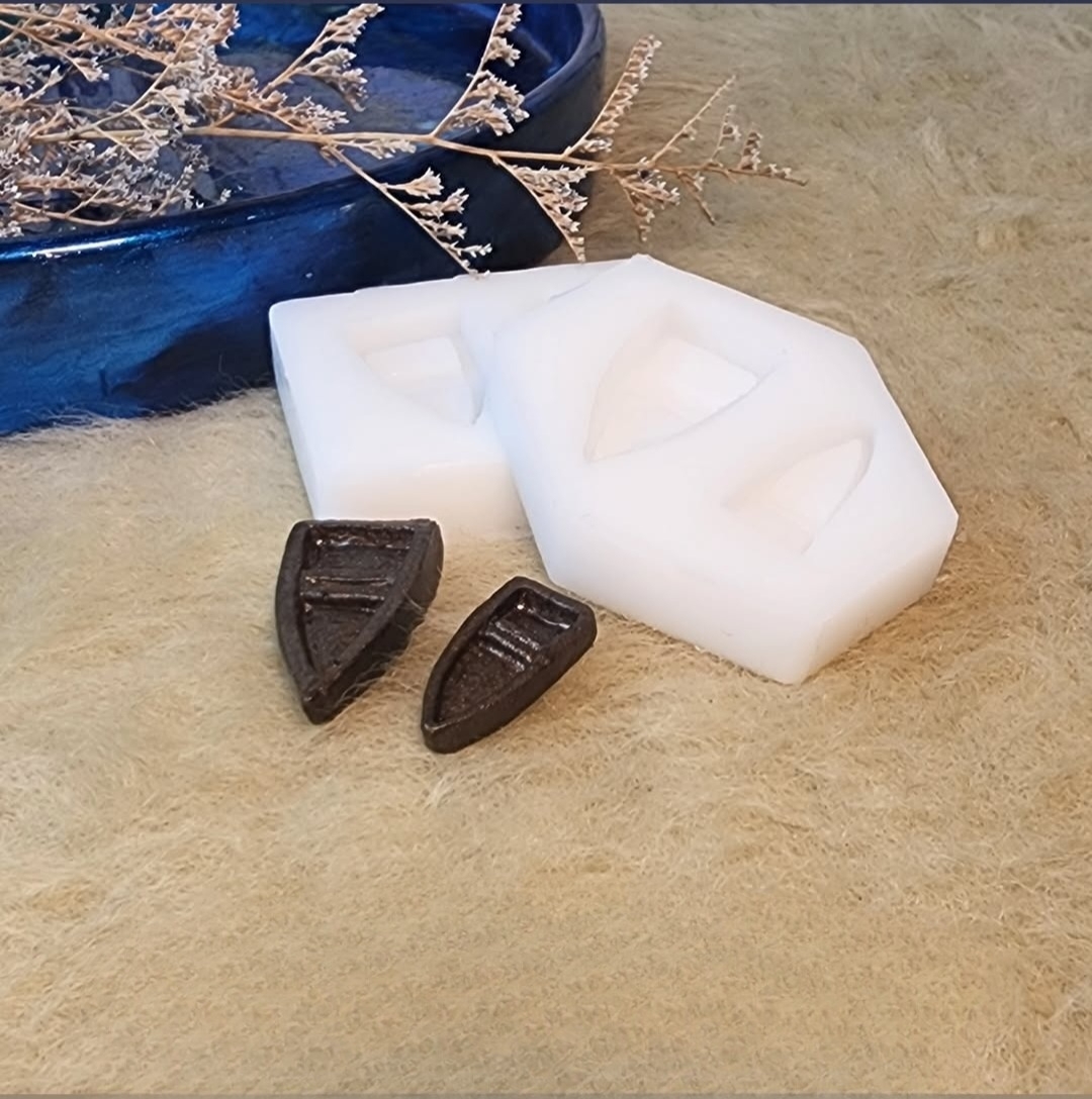 قالب قایق دوتایی ریز